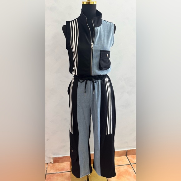 Pants - Two-Tone Black & Light Blue Zip Front Sleeveless Two pieces set